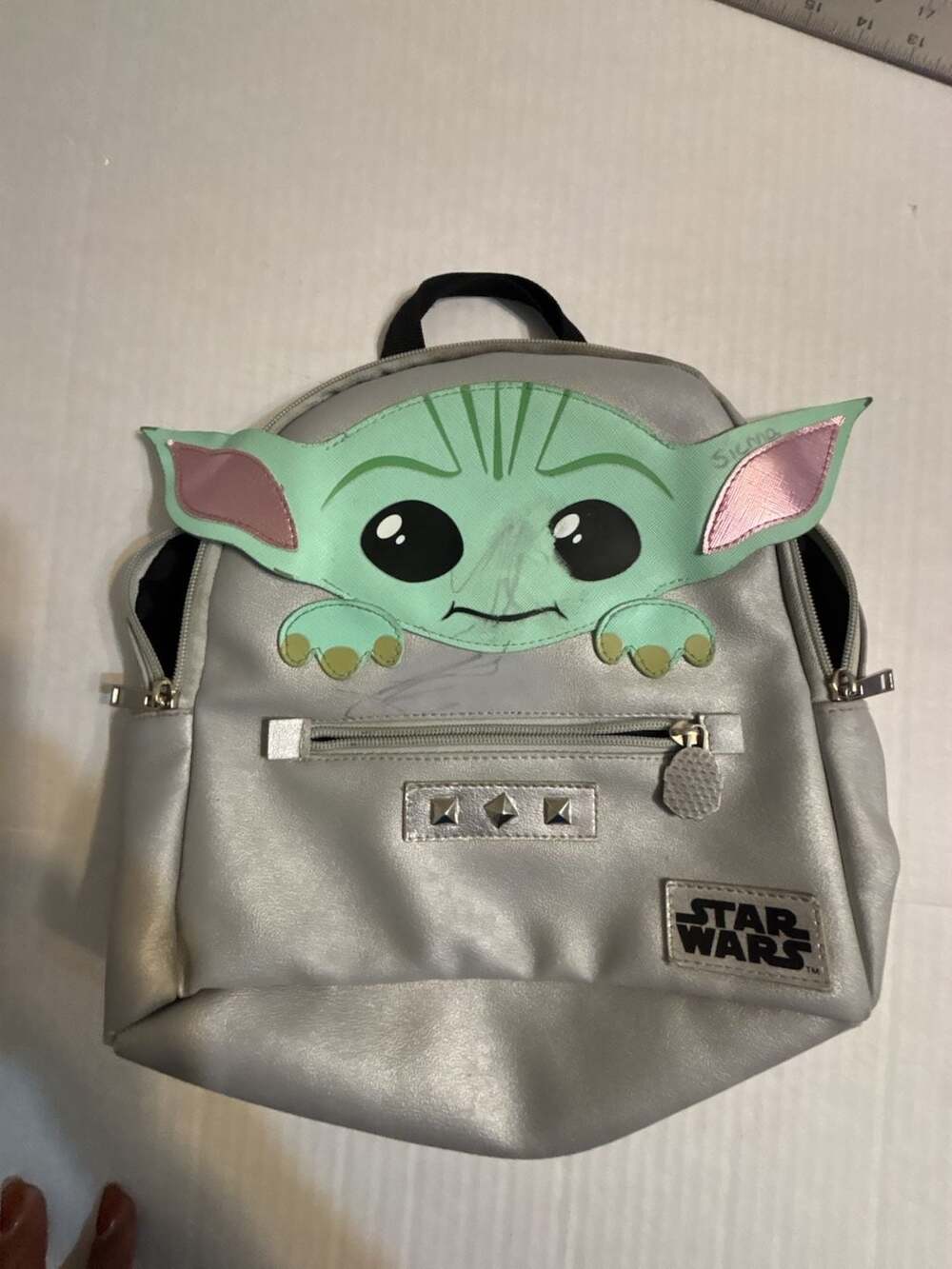 Bioworld Star Wars Grogu 'The Child' Silver Mini Backpack